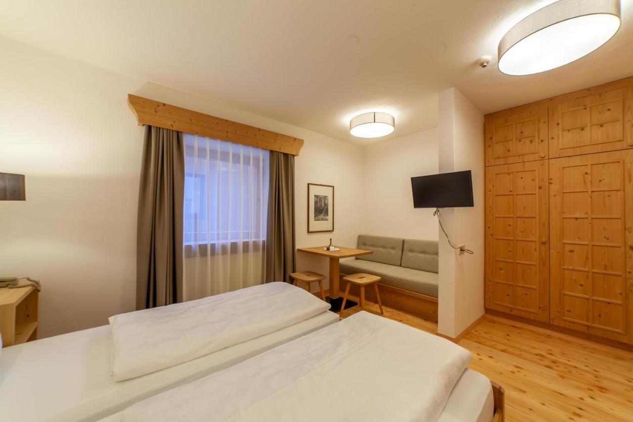 Hotel Greif Малес Веноста Екстериор снимка