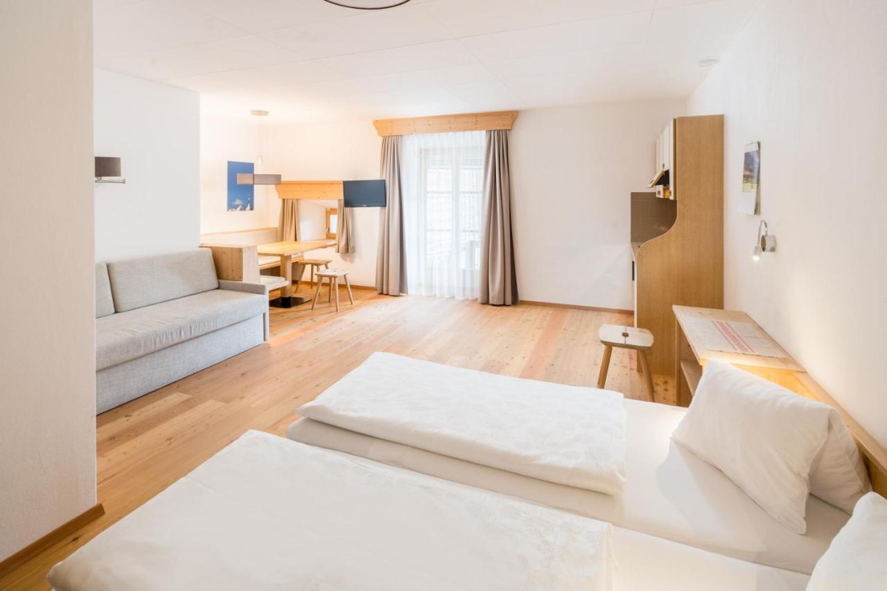 Hotel Greif Малес Веноста Екстериор снимка