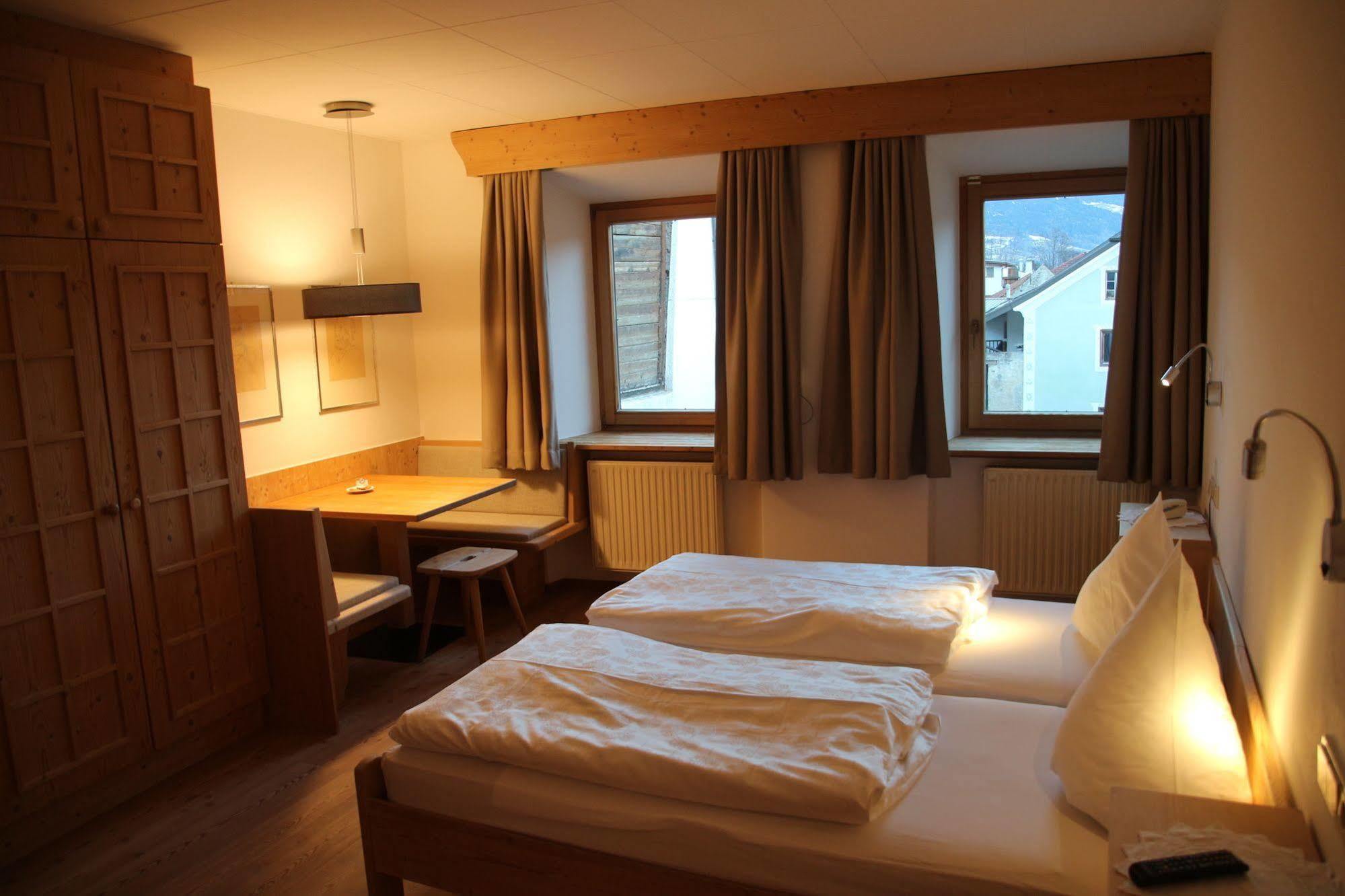 Hotel Greif Малес Веноста Екстериор снимка